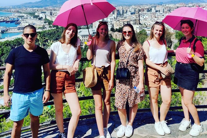2-Hour Guided Walking Tour in Barcelona - Arc de Triomf and a practical finish
