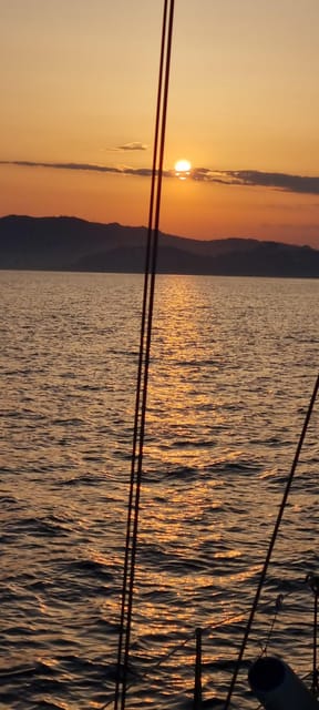 2 hours sunset sailing in a sailboat in Platja d'Aro - Leaving from Port dAro at sunset