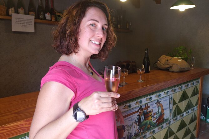 2 Wineries Small Group Tour with Free Hotel PickUp from Sitges - What is included in the tasting