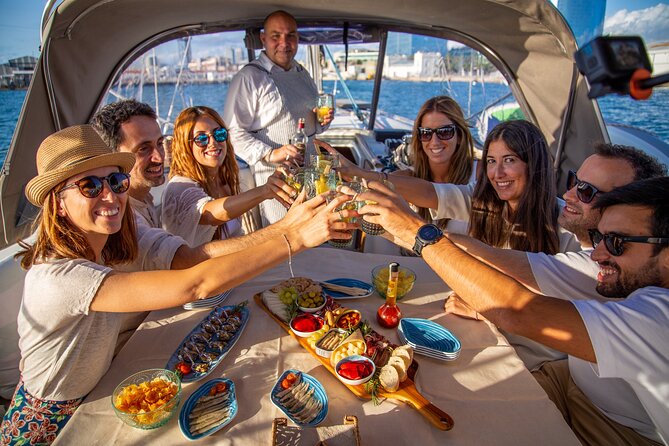 A 2 hours Local Tapas and sailing adventure in Barcelona - A surprising view toward the Sagrada Familia