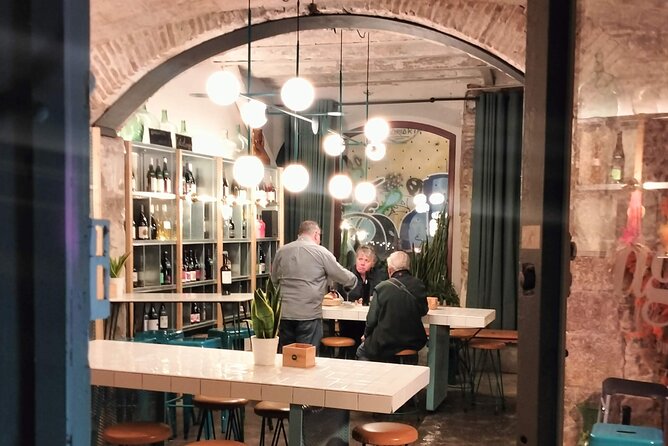 A Taste of Catalan Elegance: Private Wine Tasting in Barcelona - Who will enjoy this experience most?