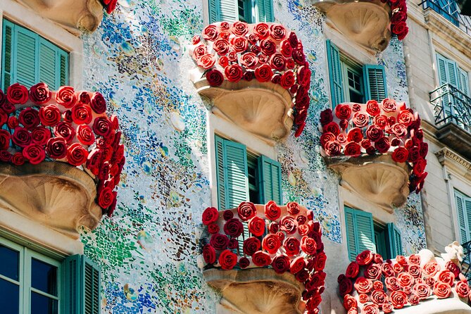 All about old Barcelona (tasting included) - Plaça de Sant Jaume and Gothic civic life