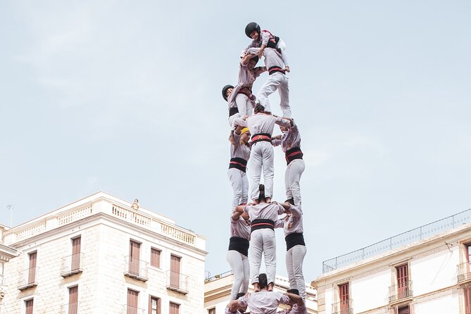 All about old Barcelona (tasting included) - Plaça Sant Felip Neri and a harder memory