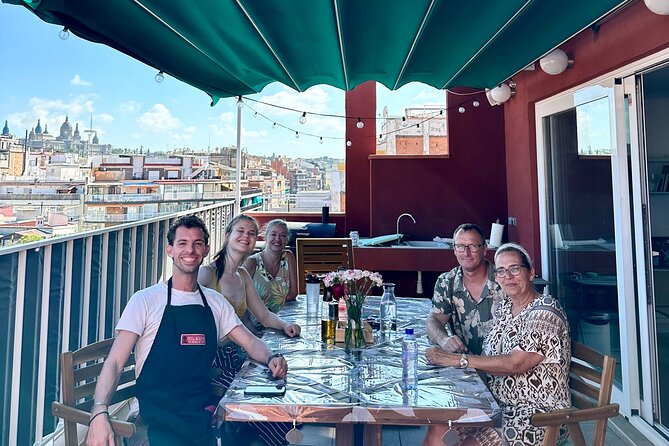 Barbecue in a penthouse in the center of Barcelona with a chef - Wine, Beer, Cider, and Water Are Included