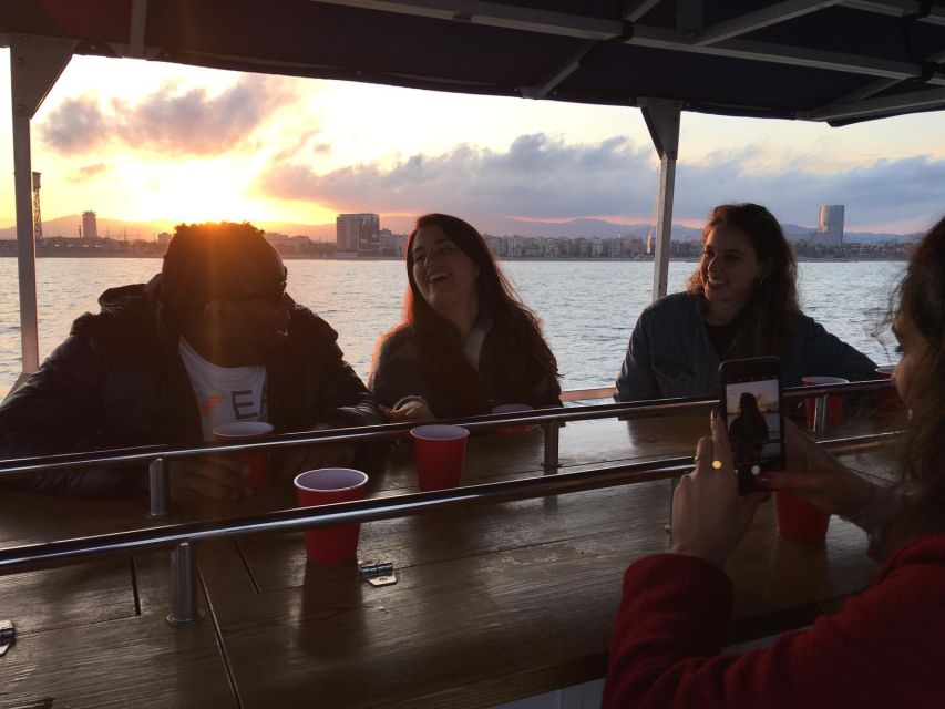 Barcelona: 1.5-Hour Private Scenic Pedal Boat Tour - Booking flexibility and languages