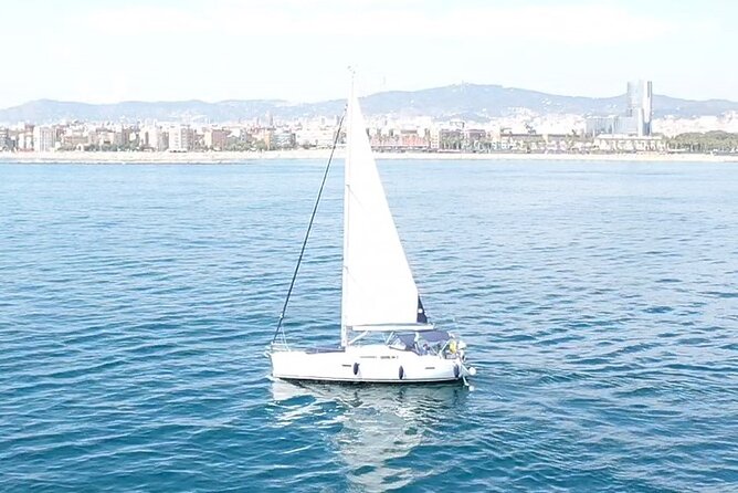 Barcelona 1-hour Boat Trip with Cava and Snacks - Timing, weather, and the practical details