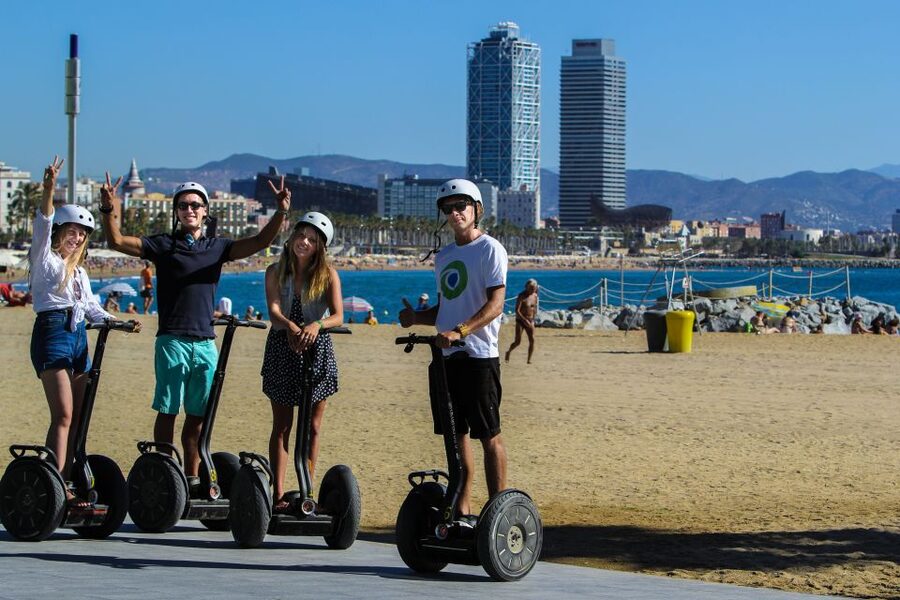 Barcelona: 1-Hour Short Panoramic Segway Tour - Rolling through Port Vell and Drassanes
