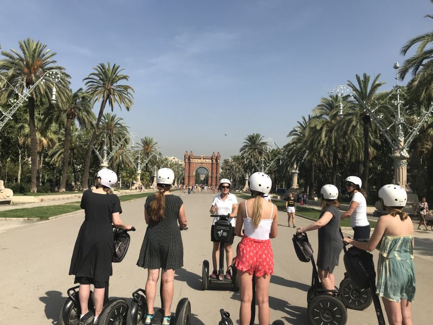 Barcelona: 2.5-Hour Gaudí Segway Tour - Casa de les Punxes and the wider modernist story