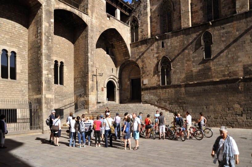 Barcelona 2-Hour Gothic Walking Tour - Key points to know before booking