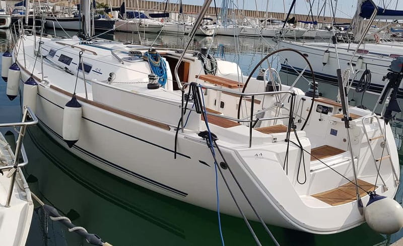 Barcelona 2h private sailing tour with local Skipper - Maremagnum and Barcelona’s old port