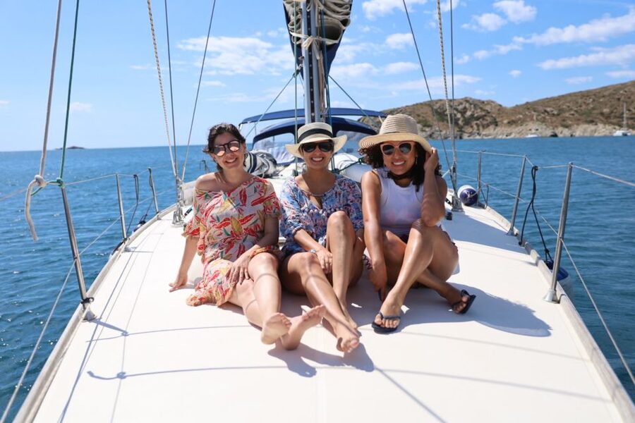 Barcelona 2h private sailing tour with local Skipper - What makes skipper Didac important