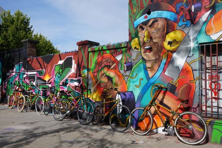 Barcelona: 3.5-Hour Street Art Tour by Bamboo Bike - Key details at a glance