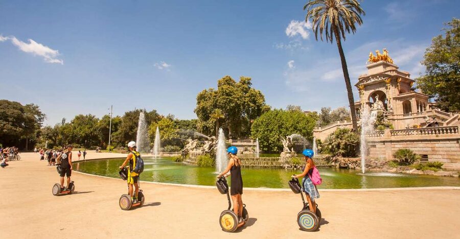 Barcelona: 3-Hour Segway Sightseeing Tour - From Columbus to Port Vell