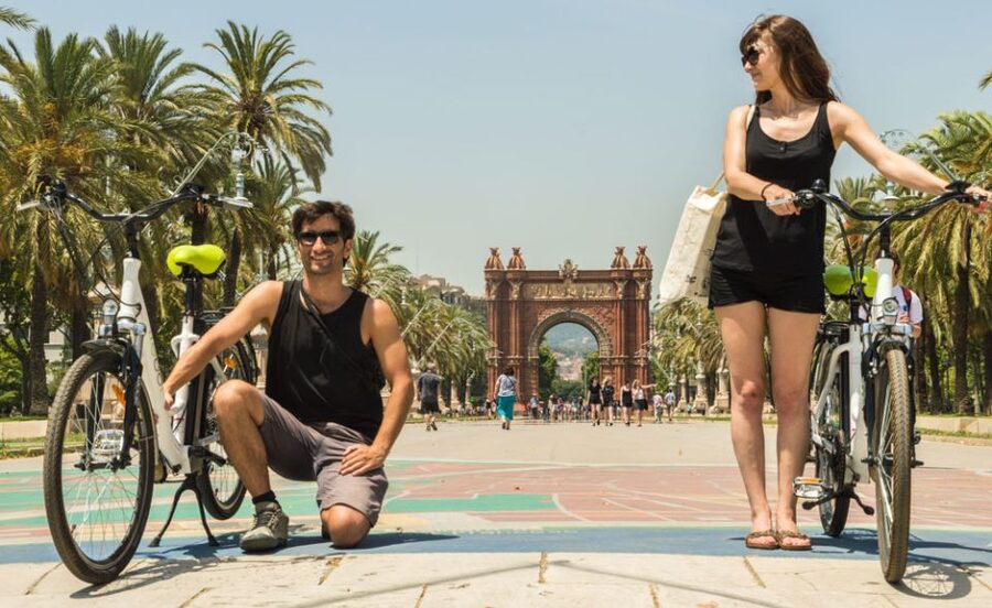 Barcelona: 4-Hour E-Bike Photography Tour - Key points to know before booking