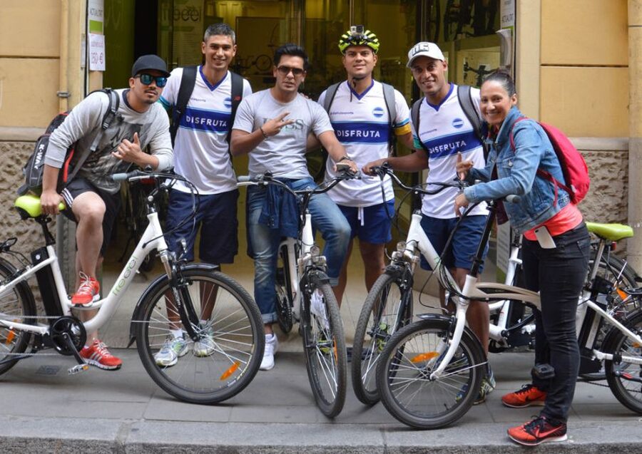 Barcelona: 4-Hour E-Bike Photography Tour - Arc de Triomf, Ciutadella, and the waterfront
