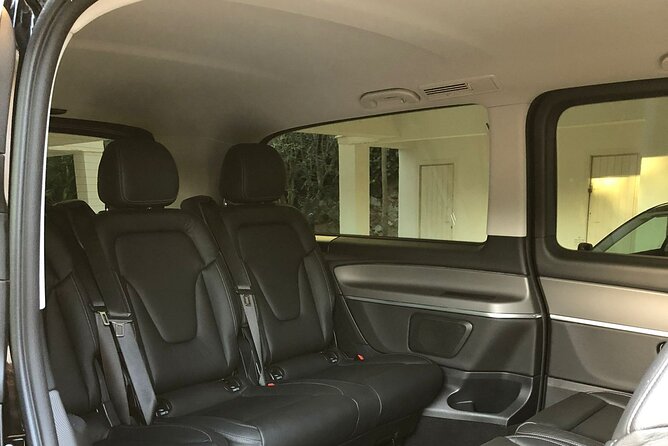 Barcelona Airport, Cruise port or Hotel private Transfer - Vehicles, luggage, and family equipment