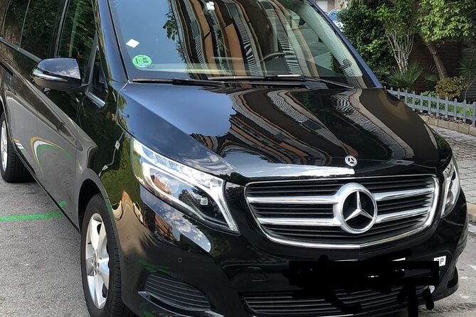 Barcelona Airport Departure Transfers - Communication, driving, and the small details