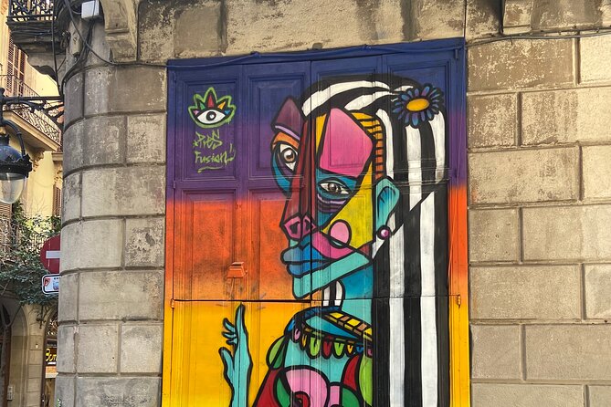 Barcelona Art & Wine: Galleries, Studios & Street Art - Why this art walk feels different from a museum visit