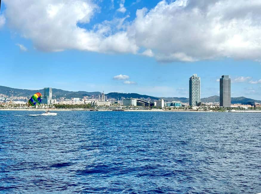 Barcelona Badalona : Sailboat Tour, Snacks, Drinks, Swimming - A Good Choice for Families and Special Occasions