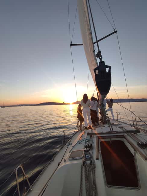 Barcelona Badalona : Sailboat Tour, Snacks, Drinks, Swimming - From Badalona Marina to the Open Sea