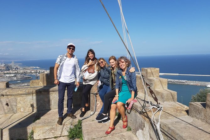 Barcelona Best Views: Old Town and Montjuic Castle Private Tour - From Palau Moja into Barcelona’s Old Town