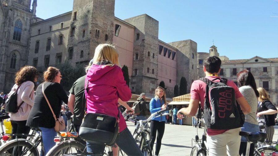 Barcelona: Bike Tour & Sagrada Familia Skip-the-Line Tickets - Through the Gothic Quarter and Old Town