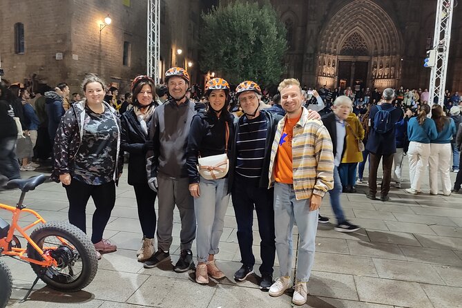 Barcelona bike tour with French guide 20-ТOP, bike/eBike - How the ride feels on Barcelona streets