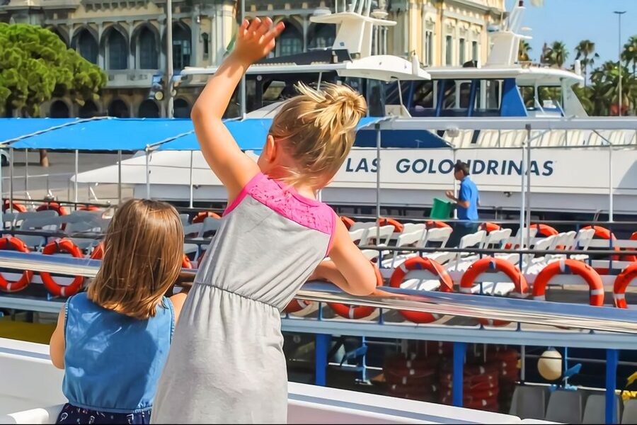 Barcelona: Boat Tour in Las Golondrinas - The coastline and Barcelona’s beaches