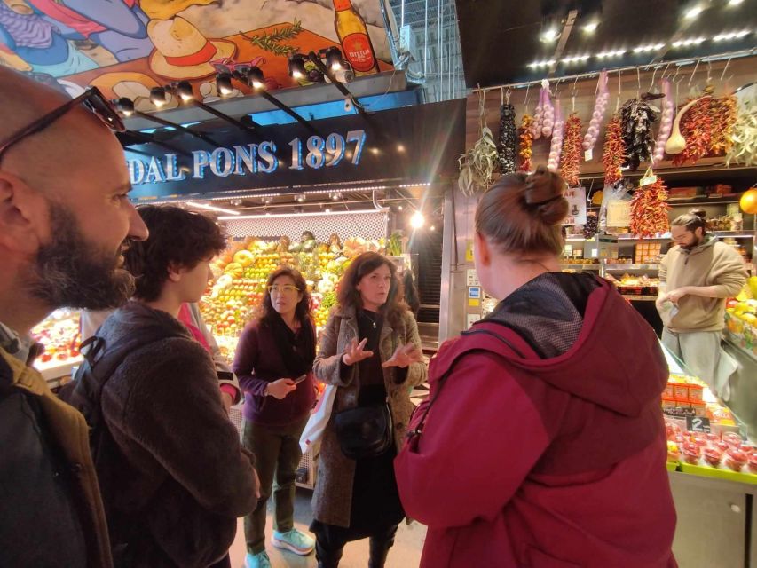 Barcelona: Boqueria Market & Barrio Gotico Street Food Tour - Walking the Gothic Quarter to Cathedral Square