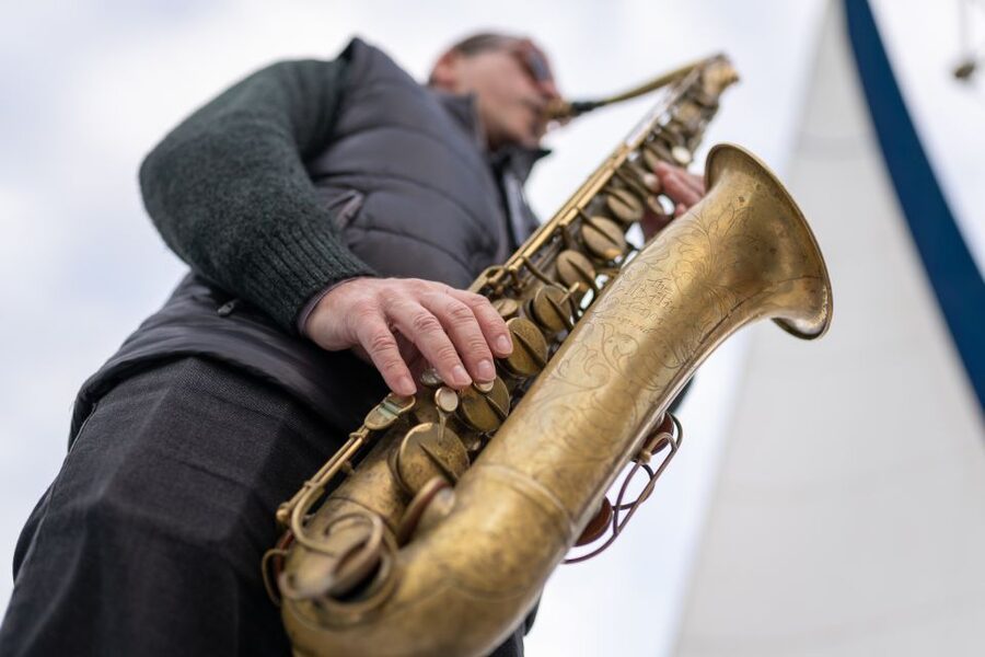 Barcelona: Catamaran Cruise with optional Live Jazz Music - Sailing, motor power, and the open-water ride