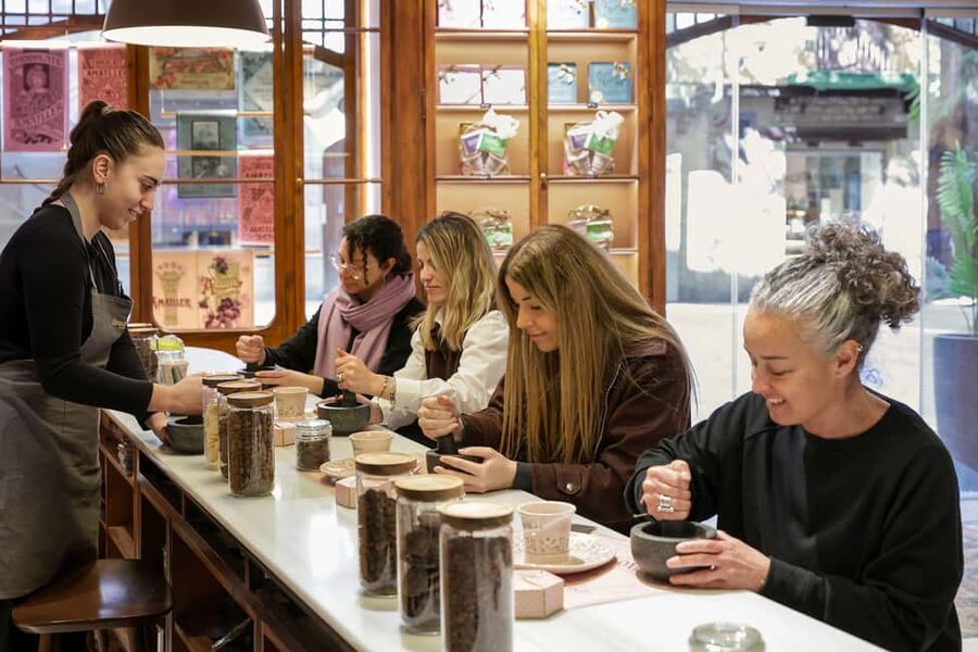 Barcelona & Chocolate Amatller History and Culture + Activity and Tasting - Key points to know before you book