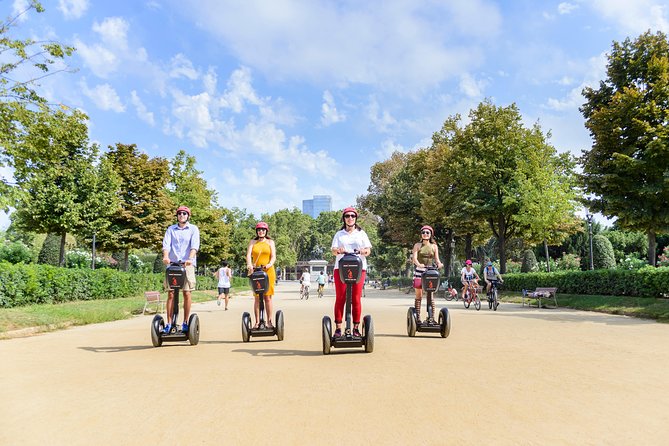 Barcelona: Citizen Segway Tour - Vila Olímpica, Port Olímpic, and the beach