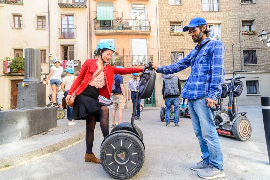 Barcelona: City and Seafront Guided Segway Tour - From Cap de Barcelona to the old harbor
