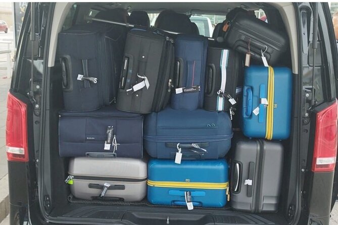 Barcelona City to Cruise Port Private Transfer - The pickup routine at your hotel