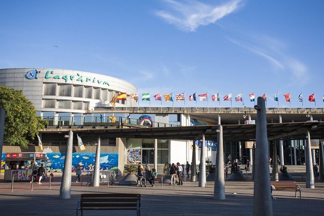 Barcelona City Tour Hop-On Hop-Off and Aquarium - Is the $69.41 price good value?