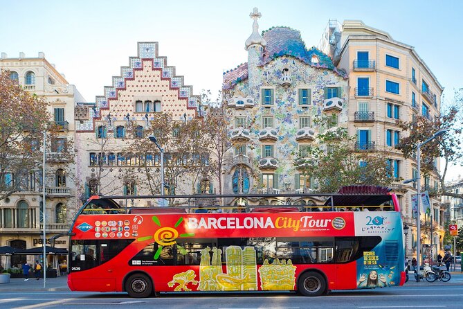 Barcelona City Tour Hop-On Hop-Off with Optional Boat - Why this bus is useful on a first day in Barcelona