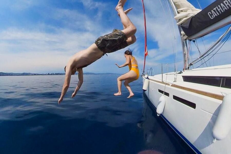 Barcelona: Coastline Boat Trip with Snacks and Cava - Why Barcelona looks better from a small boat