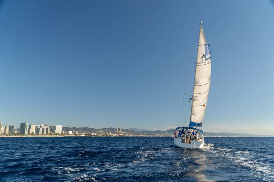 Barcelona: Coastline Sailing with Swim Toys w/ Food & Drinks - Who will enjoy this most