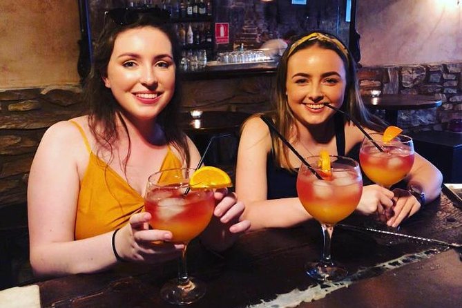 Barcelona Cocktail Masterclass with Tapas - What the drink menu really means