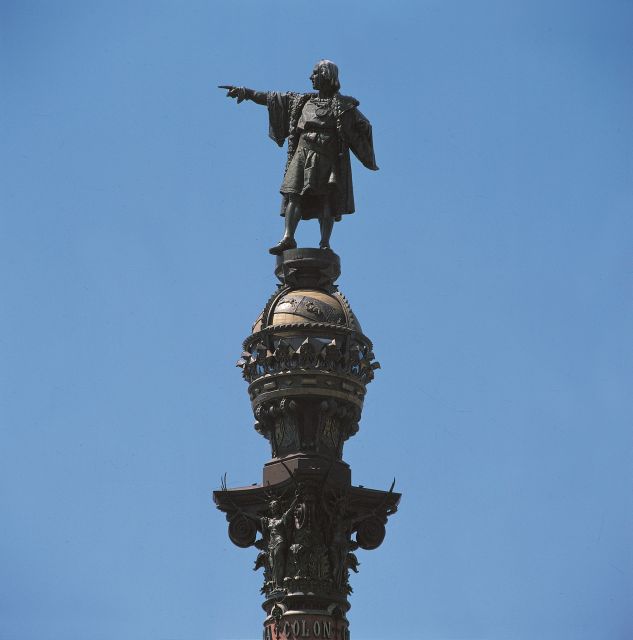 Barcelona: Columbus Monument - The ride to the 60-meter viewing area