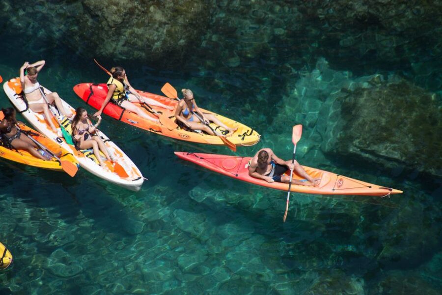 Barcelona: Costa Brava Kayak & Snorkeling Small Group Tour - What the small group changes