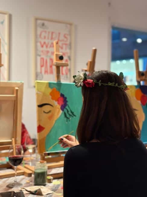 Barcelona: Create your own souvenir! Wine, Paint and Music! - Wine, Snacks, and the Social Side