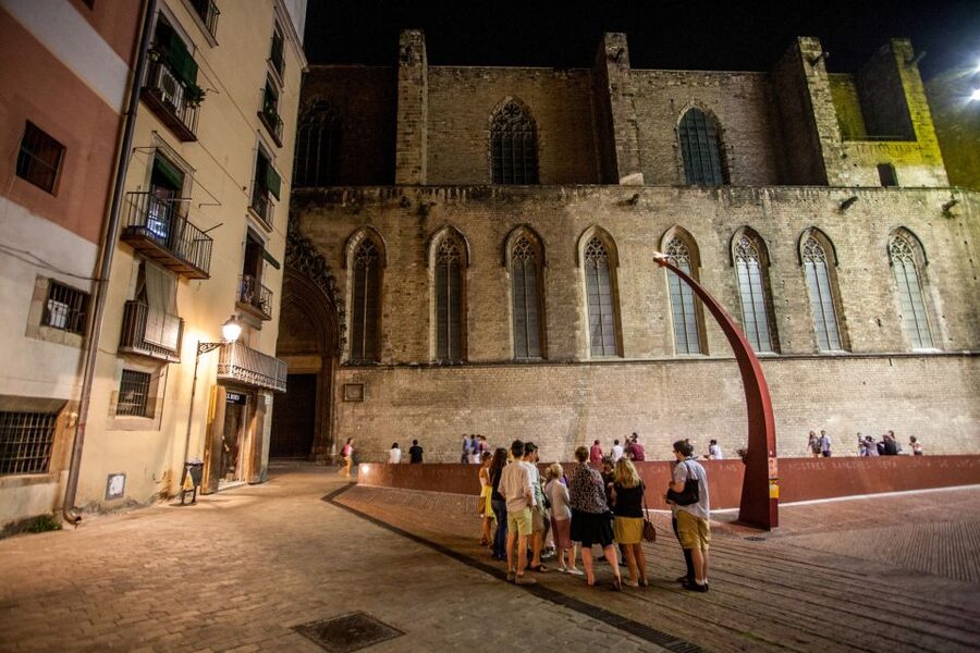 Barcelona: Dark History Night Walking Tour - The Spanish Inquisition and the cost of suspicion