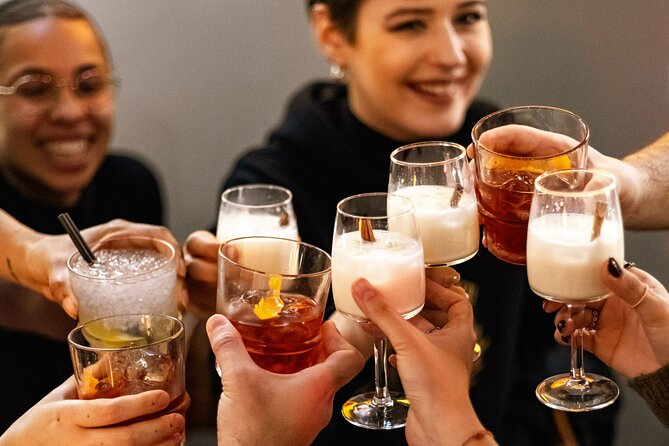 Barcelona Dark History Night Walking Tour With Drinks - A good choice for solo visitors and friendly groups