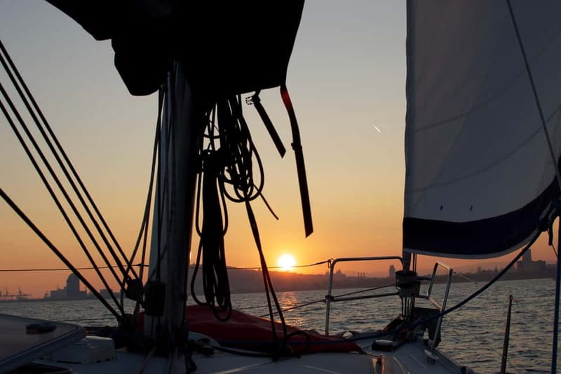 Barcelona: Daytime or Sunset Cruise with Drinks - Vila Olímpica and Barcelona’s modern waterfront