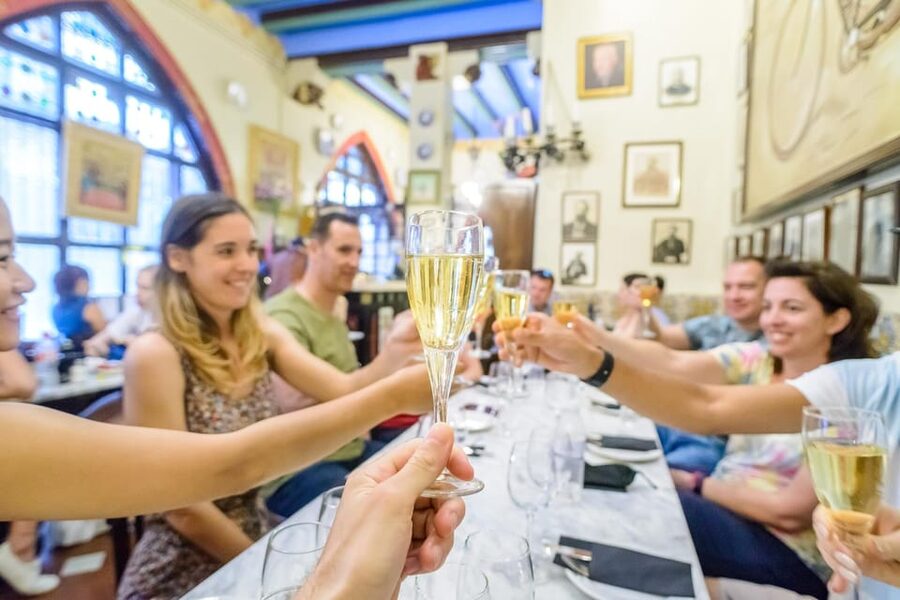 Barcelona eBike Tour with Wine and Tapas Experience - Ciutadella Park, a breathing space in the city