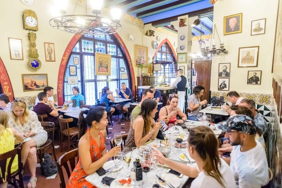 Barcelona eBike Tour with Wine and Tapas Experience - From Barri de la Ribera into El Born