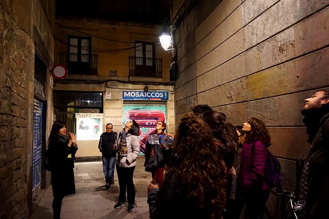 Barcelona: El Born Ghost Walking Tour. - Santa Maria del Mar, a powerful final stop