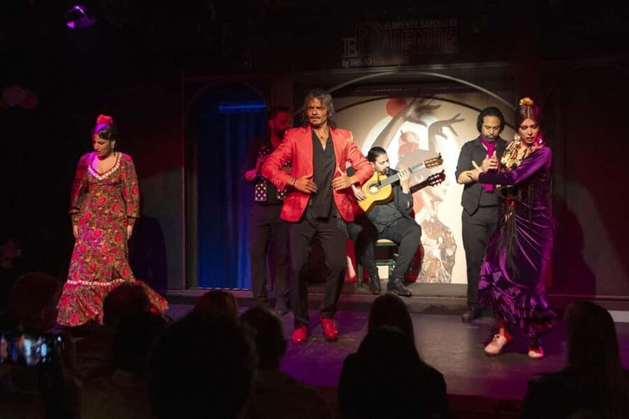 Barcelona: Flamenco Show with Drink at La Rambla - Should you book El Duende by Tablao Cordobés?