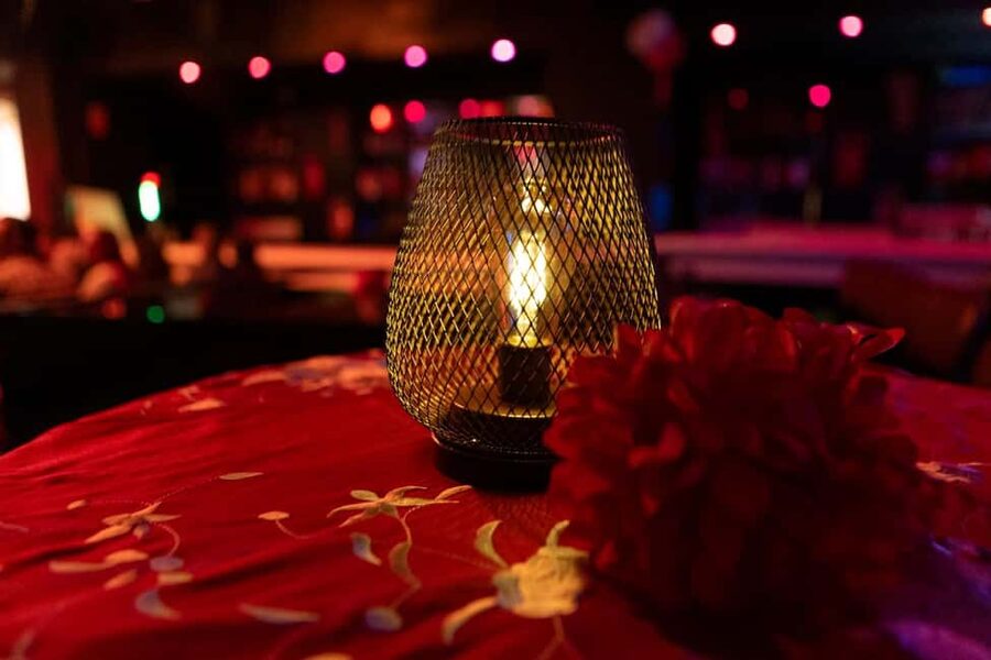 Barcelona: Flamenco Show with Drink at La Rambla - Who should book this flamenco show